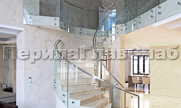 Стеклянные ограждения винтовой лестницы и баллюстрады купить в Екатеринбурге