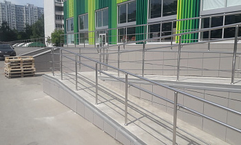 Поручни для инвалидов из нержавеющей стали в Екатеринбурге. Готовые проекты ПерилаГлавСнаб Поручни для инвалидов из нержавеющей стали в Екатеринбурге. Готовые проекты ПерилаГлавСнаб