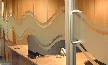 Cтеклянные перегородки - вариант 2 в Екатеринбурге. Готовые проекты ПерилаГлавСнаб