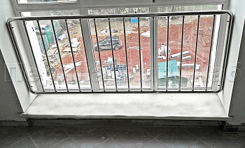 Ограждения из нержавейки экранного типа «Частокол» для окон в Екатеринбурге. Готовые проекты ПерилаГлавСнаб Ограждения из нержавейки экранного типа «Частокол» для окон в Екатеринбурге. Готовые проекты ПерилаГлавСнаб