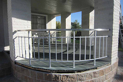 Перила и ограждения с вертикальным заполнением в Екатеринбурге. Готовые проекты ПерилаГлавСнаб - фото 15