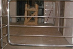 Ограждение лестницы от детей в Екатеринбурге. Готовые проекты ПерилаГлавСнаб - фото 6