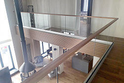 Цельностеклянные ограждения на несущем стекле в Екатеринбурге. Готовые проекты ПерилаГлавСнаб - фото 15