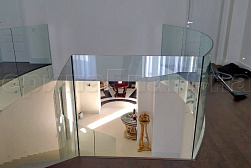 Стеклянные перила для атриумов в Екатеринбурге. Готовые проекты ПерилаГлавСнаб - фото 22