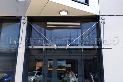 Стеклянные козырьки на вантах в Екатеринбурге. Готовые проекты ПерилаГлавСнаб - фото 9