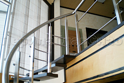 Перила и ограждения из нержавеющей стали с двумя ригелями в Екатеринбурге. Готовые проекты ПерилаГлавСнаб - фото 3