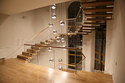 Стеклянные перила для лестниц в Екатеринбурге. Готовые проекты ПерилаГлавСнаб - фото 18